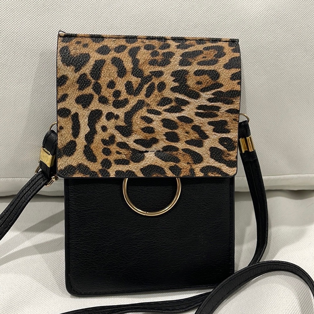Women’s Crossbody Black & Leopard NWOT